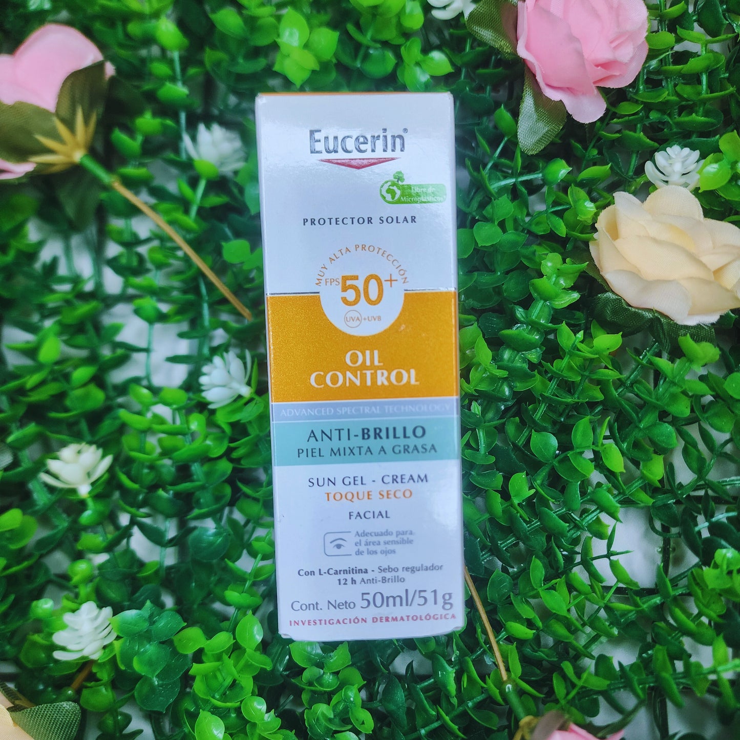 Protector Solar Facial en Gel Crema Eucerin Oil Control FPS50+